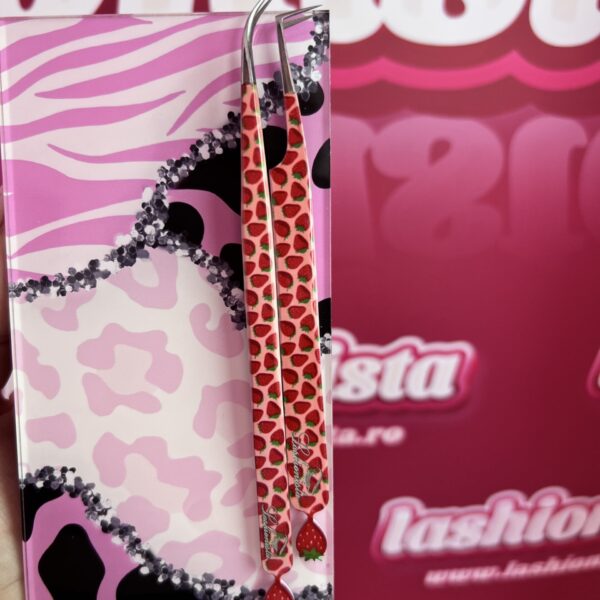 PENSETA LASHIONISTA  STRAWBERRY